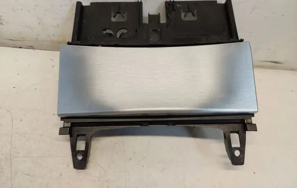 Mercedes-Benz C W204 Ashtray (front) A2046801350 W204ZB