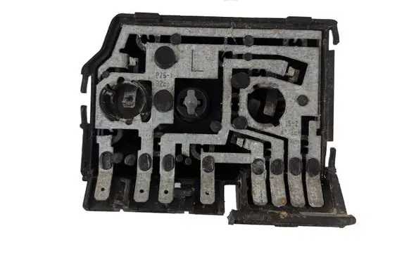 Audi 80 90 S2 B4 Tail light bulb cover holder