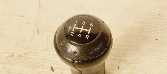 Hyundai Santa Fe Gear lever shifter trim leather/knob