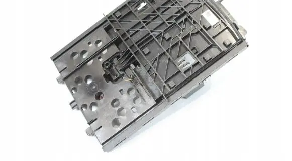 BMW M5 F90 Glove box central console 9330629