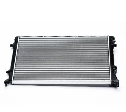 Volkswagen Jetta VI Coolant radiator 5C0 121 251 D