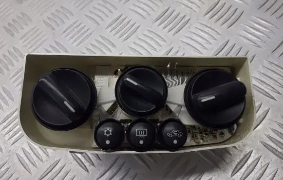 Opel Meriva A Interior fan control switch 93329465