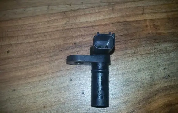 Camshaft position sensor