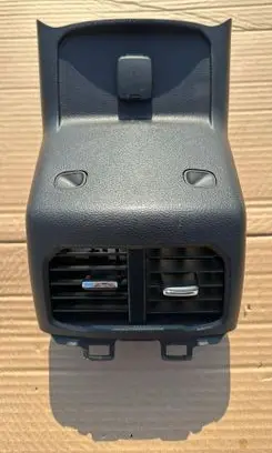 Ford Mondeo MK V Rear air vent grill DS7314G275