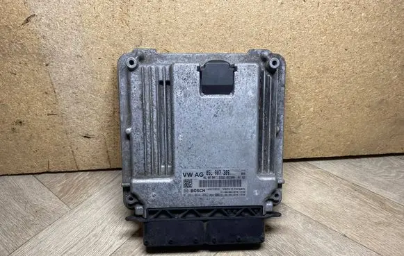 Audi Q5 SQ5 Engine control unit/module 05L907309 0281034002