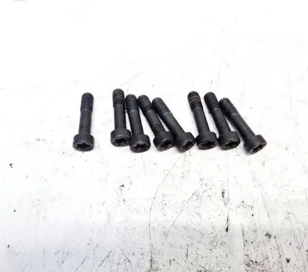 Toyota Avensis T270 Nuts/bolts 