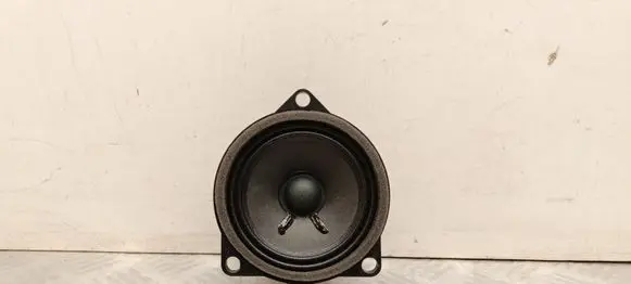 Volvo XC40 Front door speaker 31438477