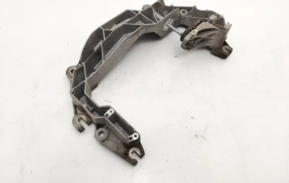 BMW X5 F15 Gearbox mounting bracket 6872913 19044510 BWV2231