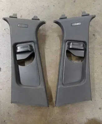 Mercedes-Benz C W204 (B) pillar trim (top) A2046902326 A2046902426