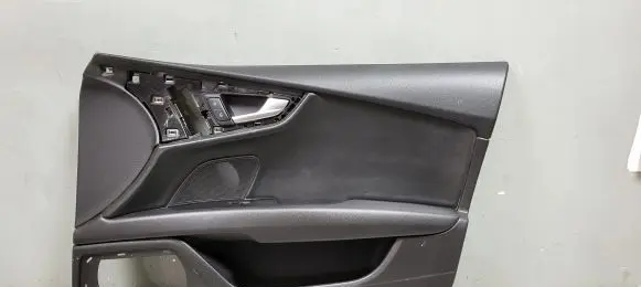 Audi A7 S7 4G Front door card panel trim 4G8867022