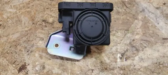 Volvo S90, V90 Horn signal 31652389