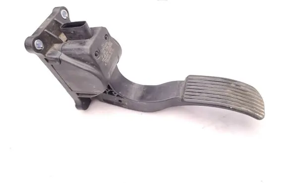 Mercedes-Benz Sprinter W906 Accelerator throttle pedal A9063000404 0280755023