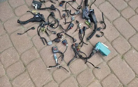 Opel Insignia B EUR ISO radio connector 39134911