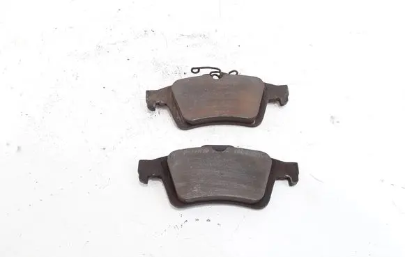 Volvo S40 Brake pads (rear) 