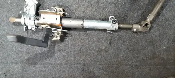 Opel Zafira B Steering wheel axle 278053053 66643