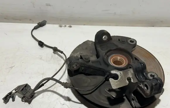 Peugeot 308 Front wheel hub