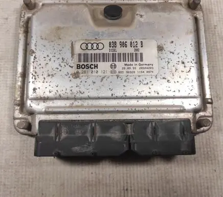 Audi A3 S3 8L Engine control unit/module ECU 038906012B 0281010121