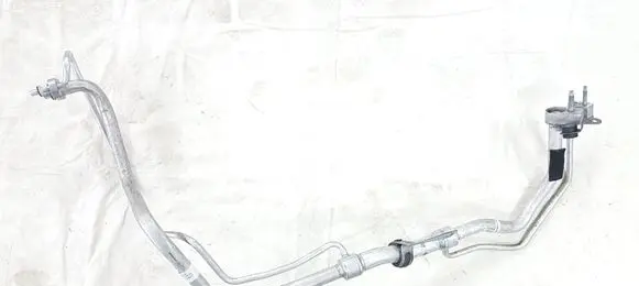 Ford Fusion II Air conditioning (A/C) pipe/hose DG9H19E881A