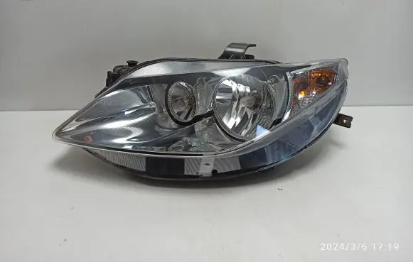 Ford Explorer Headlight/headlamp 6J1941003D 89319101
