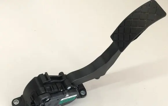 Volkswagen Polo V 6R Accelerator throttle pedal 6Q1721503M 6PV00849641