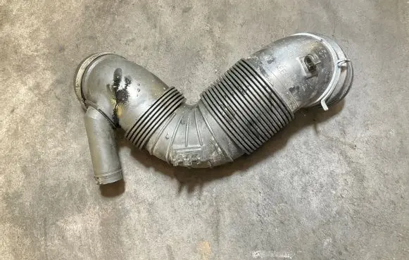 Audi A3 S3 A3 Sportback 8P Air intake hose/pipe 3C0129654