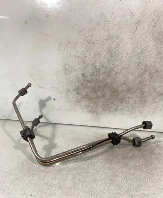 Fuel injector supply line/pipe