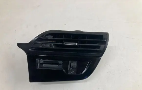 Citroen C4 II Picasso Dashboard side air vent grill/cover trim 967797657A 967797667A