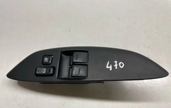 Toyota Yaris Electric window control switch