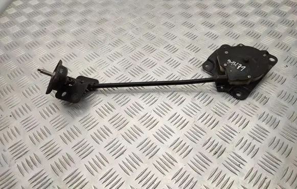 KIA Sorento Spare wheel mounting bracket 