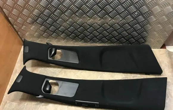 Other sill/pillar trim element