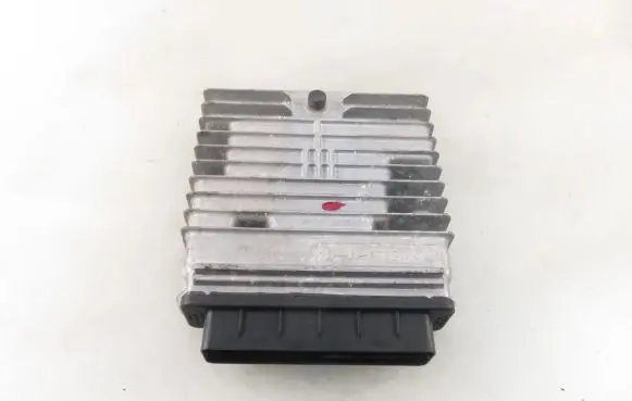 Ford Mondeo Mk III Engine control unit/module 5S7112A650AC