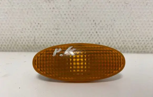 Nissan Almera N16 Front fender indicator light 23676210 26160