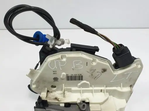 Volkswagen Up Rear door lock 1S4839015B