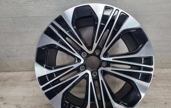 Mercedes-Benz E W214 R19 alloy rim A2144012400
