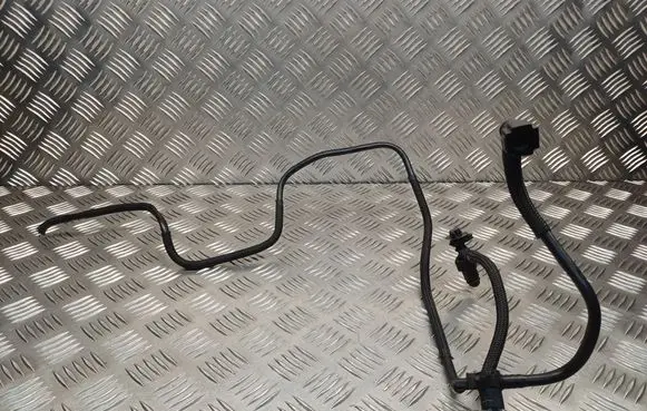 Nissan X-Trail T31 Fuel line/pipe/hose 