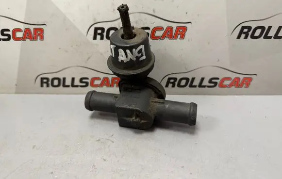 Volkswagen II LT Engine coolant pipe/hose 701121805
