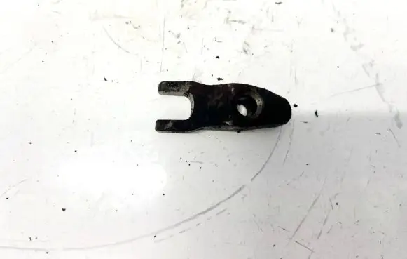 Hyundai Accent Fuel Injector clamp holder