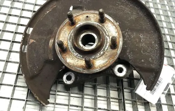 Opel Insignia A Front wheel hub spindle knuckle 