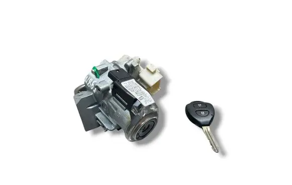 Toyota RAV 4 (XA30) Ignition lock 45020426