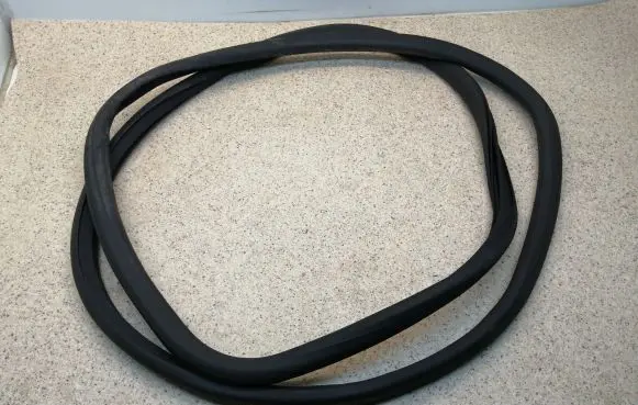 Citroen C3 Aircross Front door rubber seal 39208058 466677019