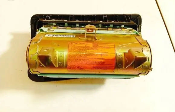 Subaru Legacy Passenger airbag 7ll08000545 66l-s08