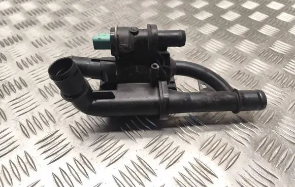 Ford Fiesta Thermostat/thermostat housing 