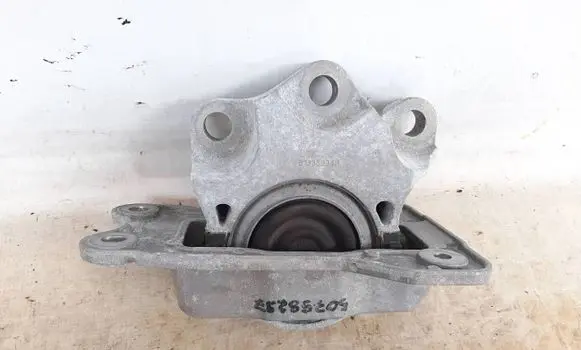 Volvo XC90 Engine mount vacuum valve 313339949