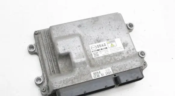 Mazda 3 II Engine control unit/module S56218881