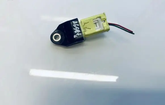 Subaru Outback Airbag deployment crash/impact sensor 98237aj000