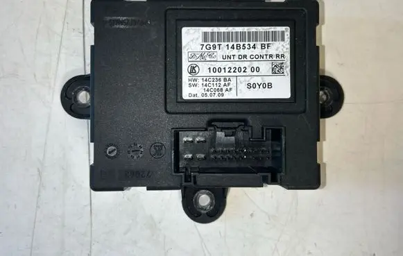 Volvo V70 Door control unit/module 7G9T14B534BF