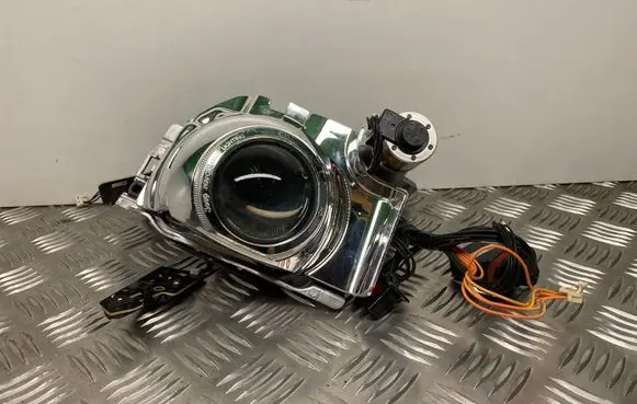 Jeep Grand Cherokee Headlight part 30021070 89033206