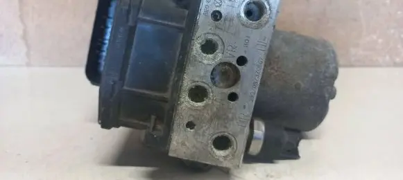 Audi A4 S4 B6 8E 8H ABS Pump 265950011