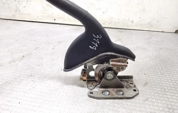 Mazda CX-7 Handbrake/parking brake lever assembly