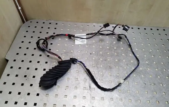 Mercedes-Benz Sprinter W906 Front door wiring loom A9060005999